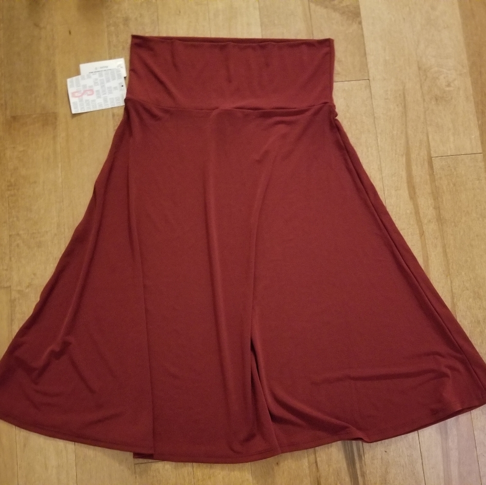 Lularoe skirt